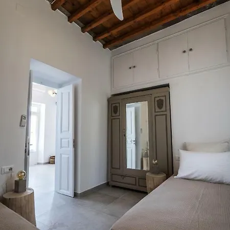 Komis Mansion בית נופש
