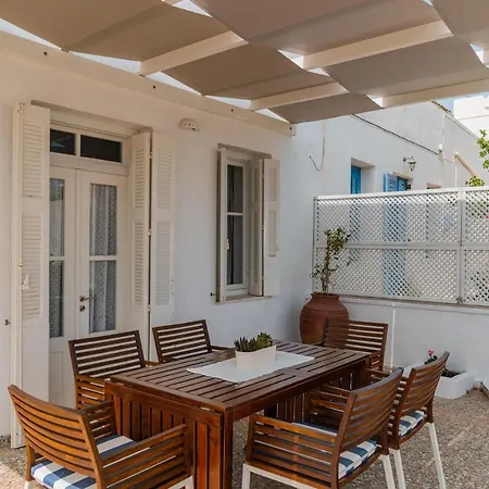 Nyaraló Komis Mansion Exámbela