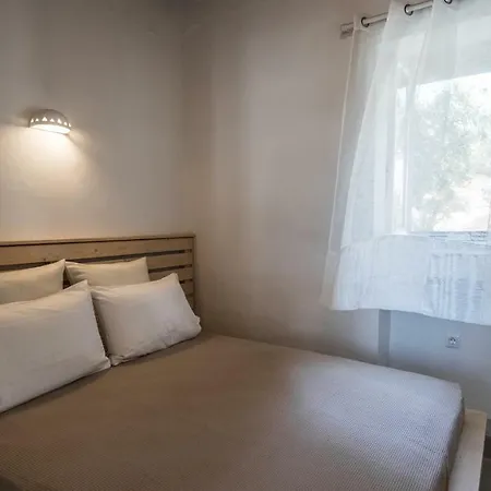 펜션 Komis Mansion Exámbela
